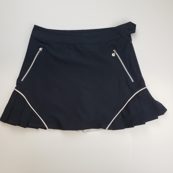 Daily Sports Born in Sweden Navy skort size 2 - Picture 1 of 10